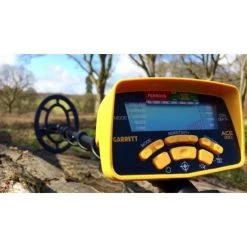 Alternative view of Détecteur De Métaux GARRETT ACE 300i